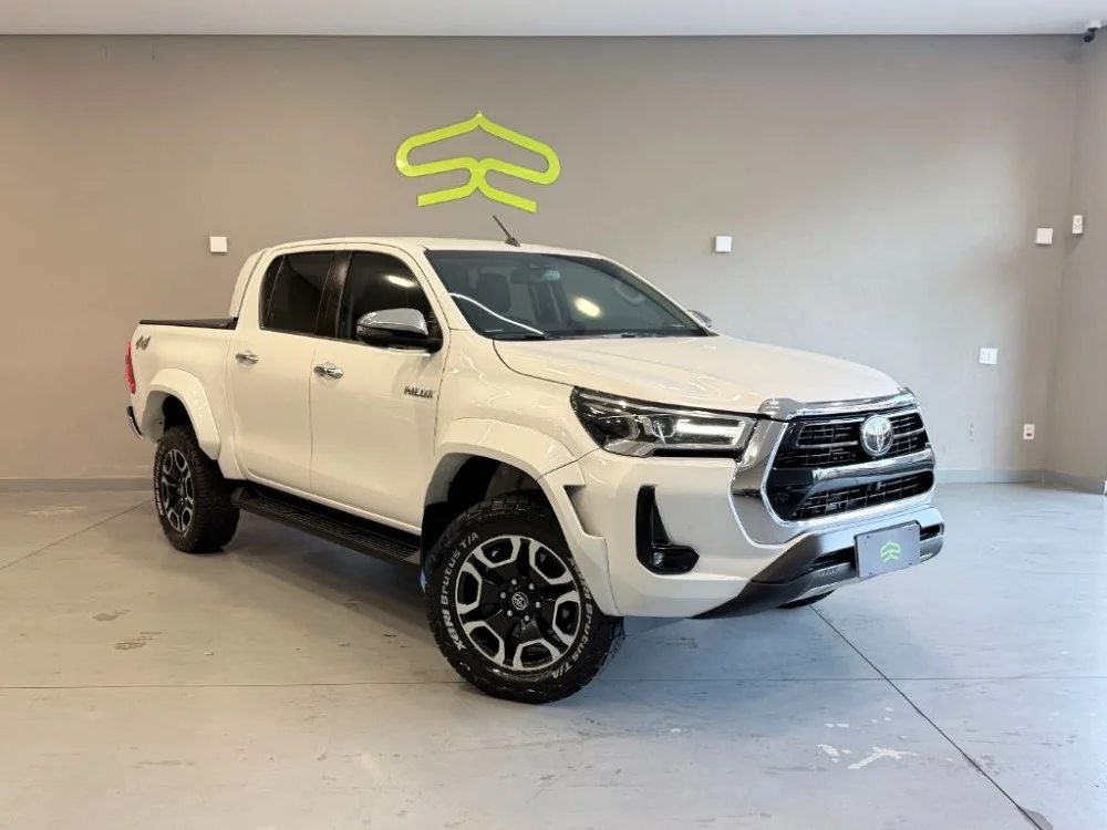 Toyota Hilux CD SRX Plus 4x4 2.8 TDI Die. Aut.