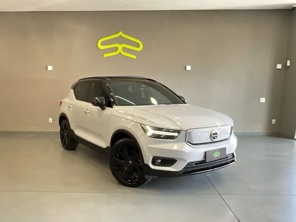 Volvo XC 40 Pure (Elétrico)