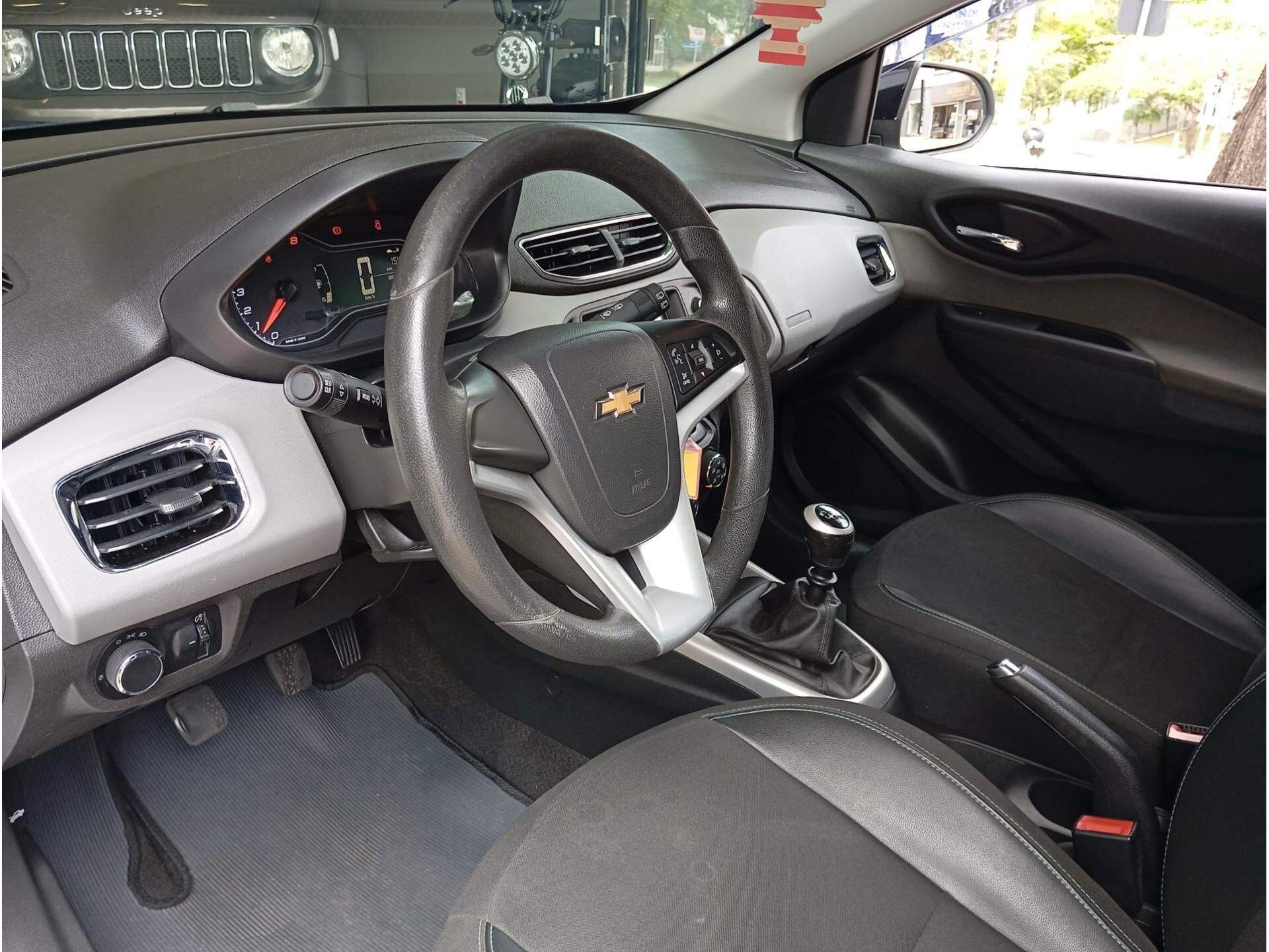 Chevrolet Onix 1.4MT LT 2019