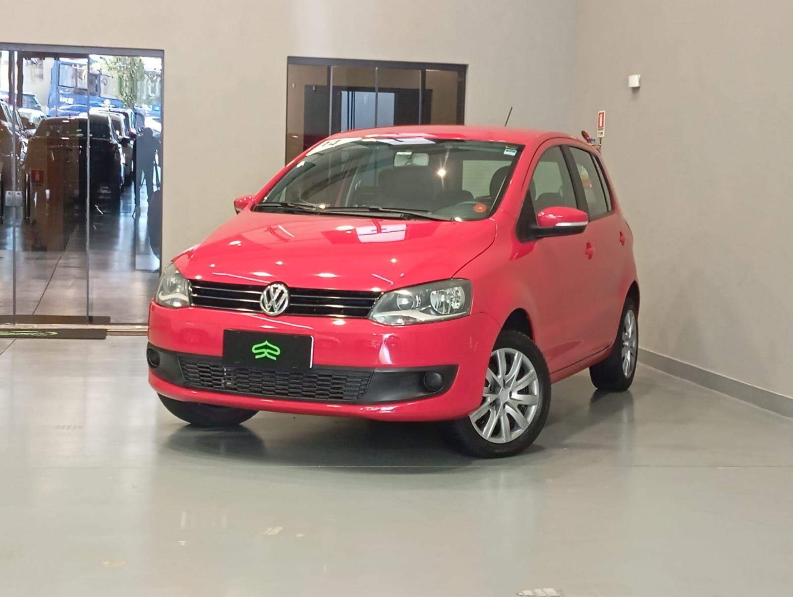 Volkswagen Fox 1.0 Mi Total Flex 8V 5p  2014