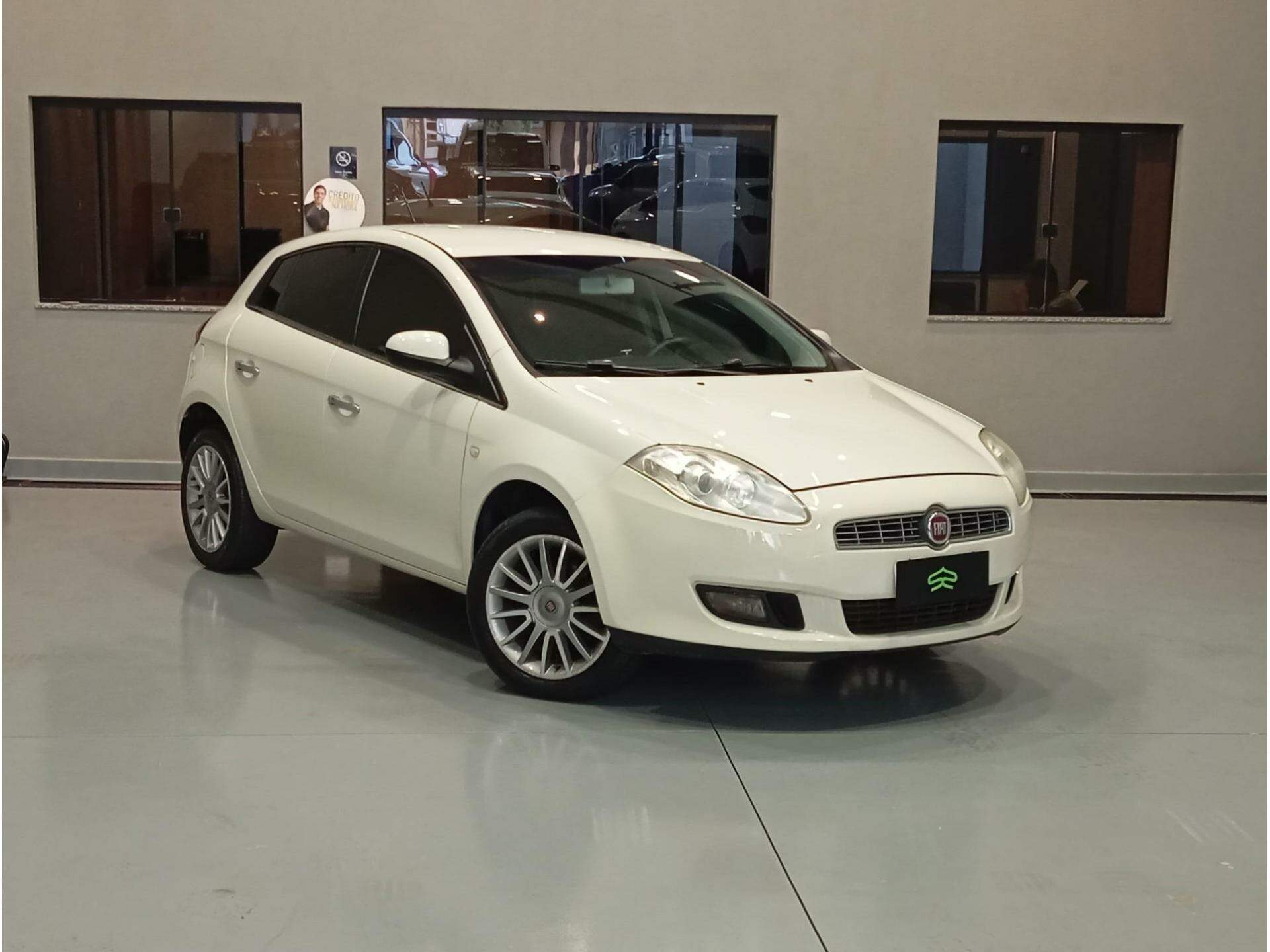 Fiat Bravo ESSENCE 1.8 Flex 16V 5p  2014